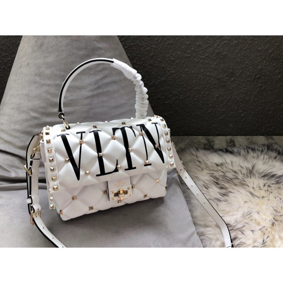 Valentino Messenger Shoulder Model: 0055