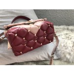 Valentino Messenger Shoulder Model: 0055