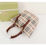 Burberry popular model number: 40832