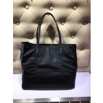 Prada shopping bag 1BG184