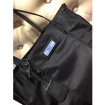 Prada shopping bag 1BG184