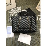 CHANEL Shopping Series Large Handbag