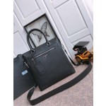 Prada Briefcase 🎉🎉 2VE021