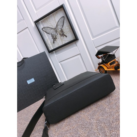 Prada 2VG046 Men's Bag