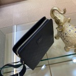 Gucci- Crossbody Bag Model: 6873-4