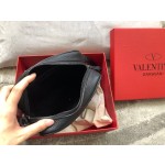 Valentino nail gun camera bag shipment model: 00890