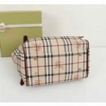 Burberry's latest model 💓 Article number: 22583