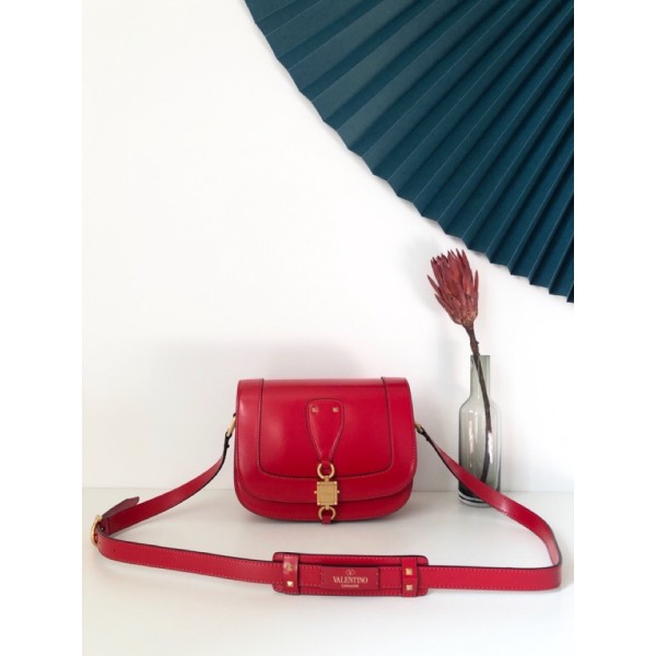 Valentino Early Spring Vintage Messenger Bag Model 🆕1014