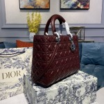 DIOR Lady Seven Grid Daifei Wine Red Silver Button