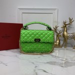 Valentino Fan Bingbing with the same handbag Model: V0122