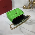 Valentino Fan Bingbing with the same handbag Model: V0122