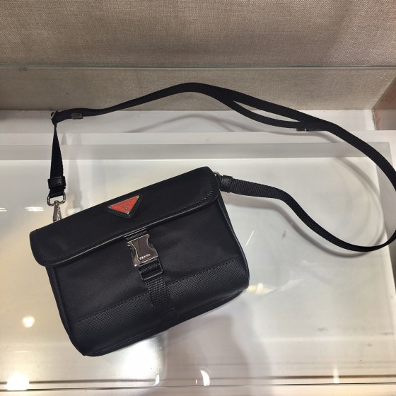 Prada messenger bag 🎉 2ZH108 Red Label