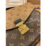 Louis Vuitton's exclusive debut model: M44876 Super Enhanced Edition