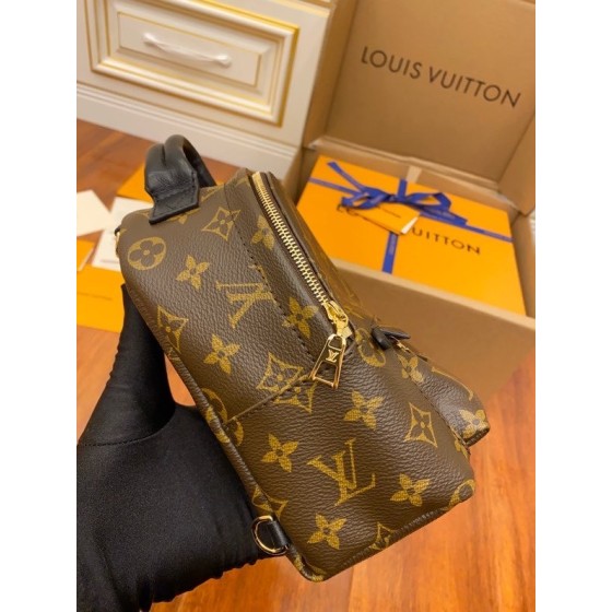 Louis Vuitton's exclusive debut model: M44873 Super Enhanced Edition