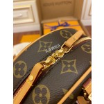 Louis Vuitton's exclusive debut model: M52294 Super Enhanced Edition