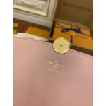 Louis Vuitton exclusive starting model: M67405