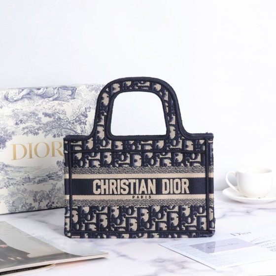 Blue ♥ Mini [Dio.r Mini Book Tote].