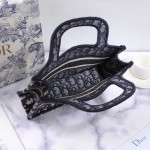 Blue ♥ Mini [Dio.r Mini Book Tote].