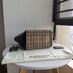 Burberry popular model number: 22585