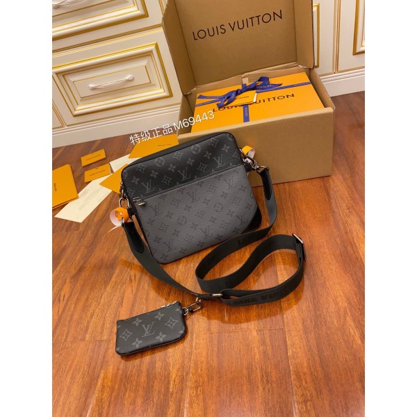 Louis Vuitton's exclusive debut model: M69443 Super Enhanced Edition