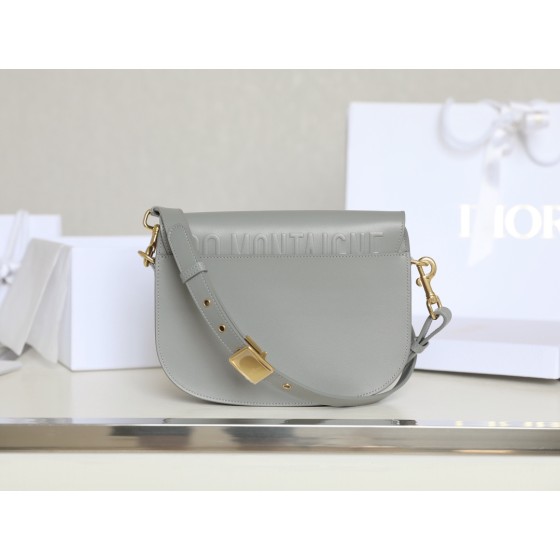 Trianon Grey (Rock Grey) ‼️ Medium 𝙙𝙞𝙤𝙧 𝙗𝙤𝙗𝙗𝙗𝙮