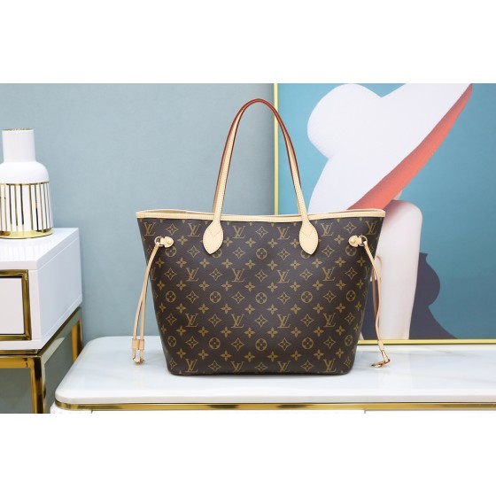 Louis Vuitton 𝗡𝗲𝘃𝗲𝗿𝗳𝘂𝗹𝗹 M40995