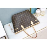 Louis Vuitton 𝗡𝗲𝘃𝗲𝗿𝗳𝘂𝗹𝗹 M40995