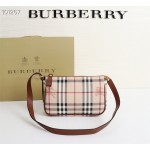 Burberry Underarm Mahjong Bag 1816
