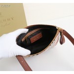 Burberry Underarm Mahjong Bag 1816