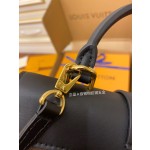 Louis Vuitton M44141