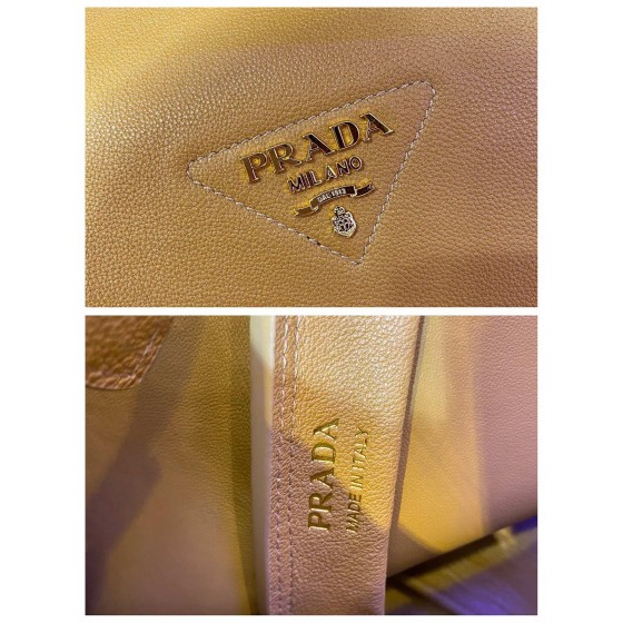 Prada 1BC142 handbag