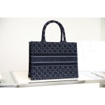 DIOR TOTE embroidered vine check blue
