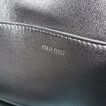 MIU MIU 5BH099 Lambskin shoulder pad and metal chain splicing long shoulder strap