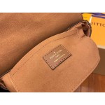 Louis Vuitton's exclusive debut model: M44654 Super Enhanced Edition