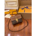 Louis Vuitton's exclusive debut model: M44654 Super Enhanced Edition