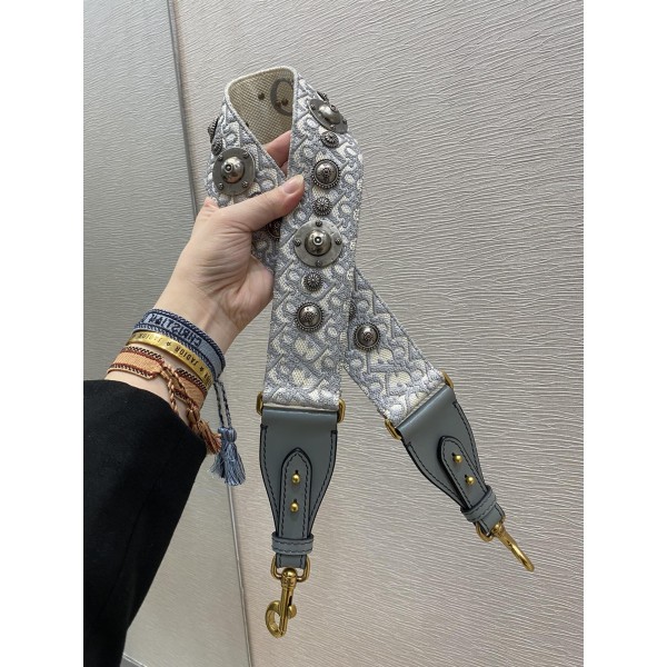 Dior classic heavy letter shoulder strap