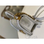 𝗖𝗵𝗮𝗻𝗲𝗹𝗟𝗲𝗯𝗼𝘆 Imported python skin with the latest heavy metal handle bag in lambskin