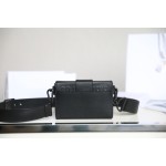 Montaigne matte black 𝙢𝙞𝙣𝙞 box bag