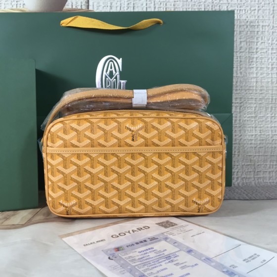 GOYARD Crossbody Camera Bag W26