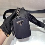 Prada phone bag 🎉 2VD043