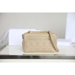 [DlOR CARO] Apricot soft cow leather rattan check DR-091