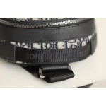 Oblique print crossbody version of the duffel bag