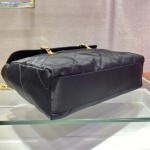 Prada Medieval Flip 🎉 1BD630