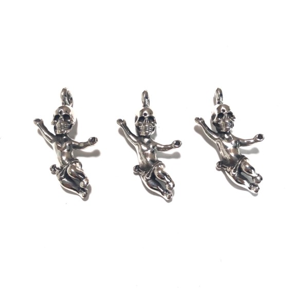 Crow Heart 𝐅𝐨𝐭𝐢 Skull Necklace