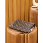 Louis Vuitton ➋➏ toiletry bag 𝙈47542