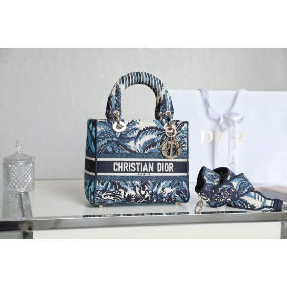 Dior LADY D-LITE five compartments Daffy Blue Coconut DR-031