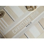 Dior LADY D-LITE five-compartment Daffy embroidery apricot stripes DR-031