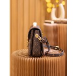 Louis Vuitton 𝗣𝗢𝗖𝗛𝗘𝗧𝗧𝗘 𝗠𝗘𝗧𝗜𝗦 M44875
