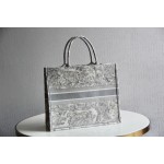 DIOR TOTE Grey Tiger