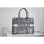 DIOR TOTE blue embroidery